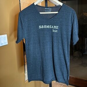 Same Same But Different T-Shirt. Funny Travel Thailand Shirt Tee Size Small